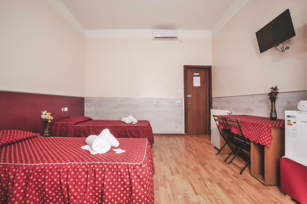 Vertex Guest House Рим Экстерьер фото